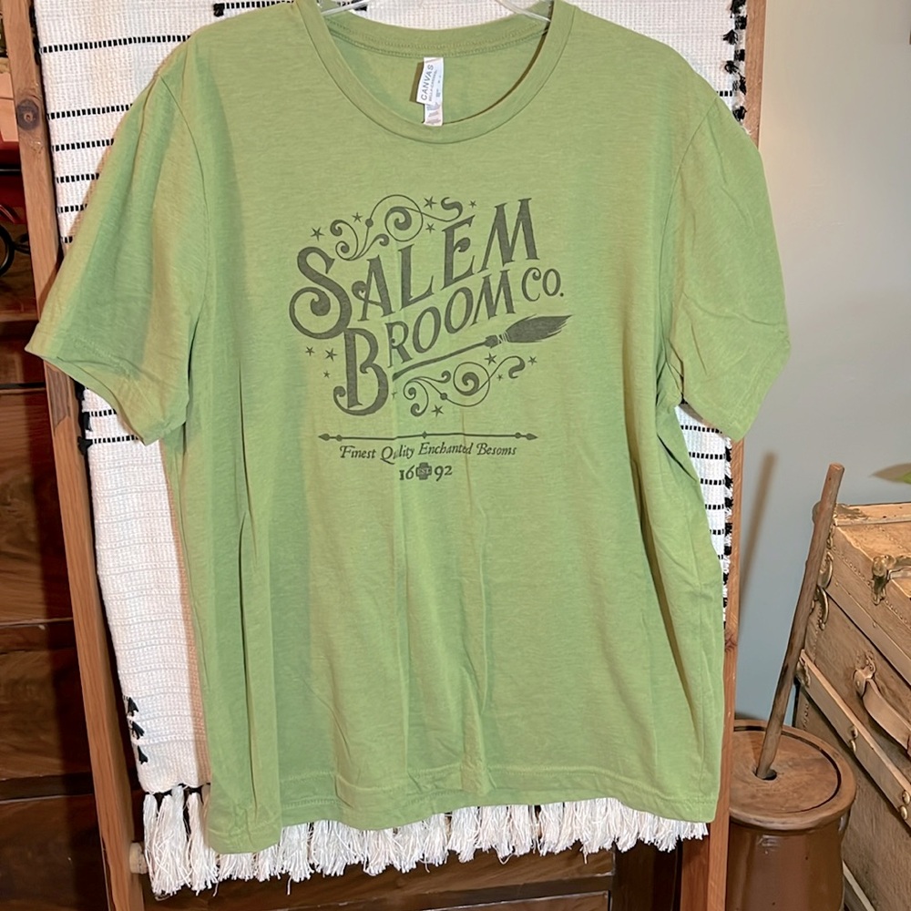 Halloween tee shirt